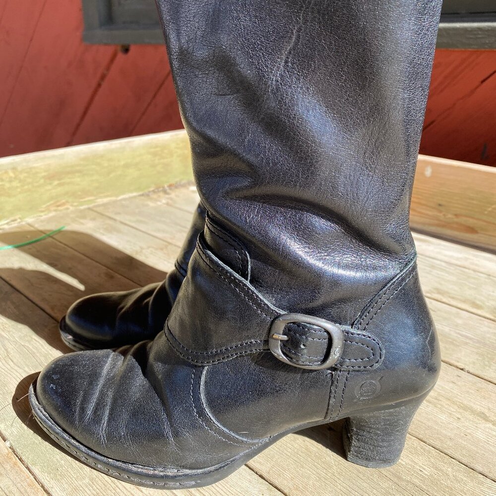 Born boots. Size 6.5 / 37